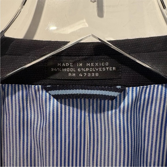 Tommy Hilfiger Navy Blue Two Button Blazer Jacket Sport Coat Men’s 44L - Picture 4 of 6